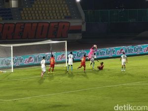 Hasil Super League: Persija Menang 3-1 dari PSBS Biak di Stadion Manahan