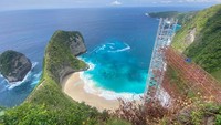Proyek Lift Rp 200 Miliar di Pantai Kelingking Nusa Penida Disetop Sementara! Proyek Lift Rp 200 Miliar di Pantai Kelingking Nusa Penida Disetop Sementara!