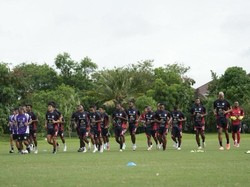 Pelatih Persipura Minta Pemainnya Kuat Mental di Kandang PSS Sleman Pelatih Persipura Minta Pemainnya Kuat Mental di Kandang PSS Sleman