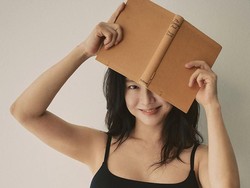 Diet Song Ji Hyo yang Bikin Syok, Skip Makan sampai Sore Demi Iklan Lingerie Diet Song Ji Hyo yang Bikin Syok, Skip Makan sampai Sore Demi Iklan Lingerie