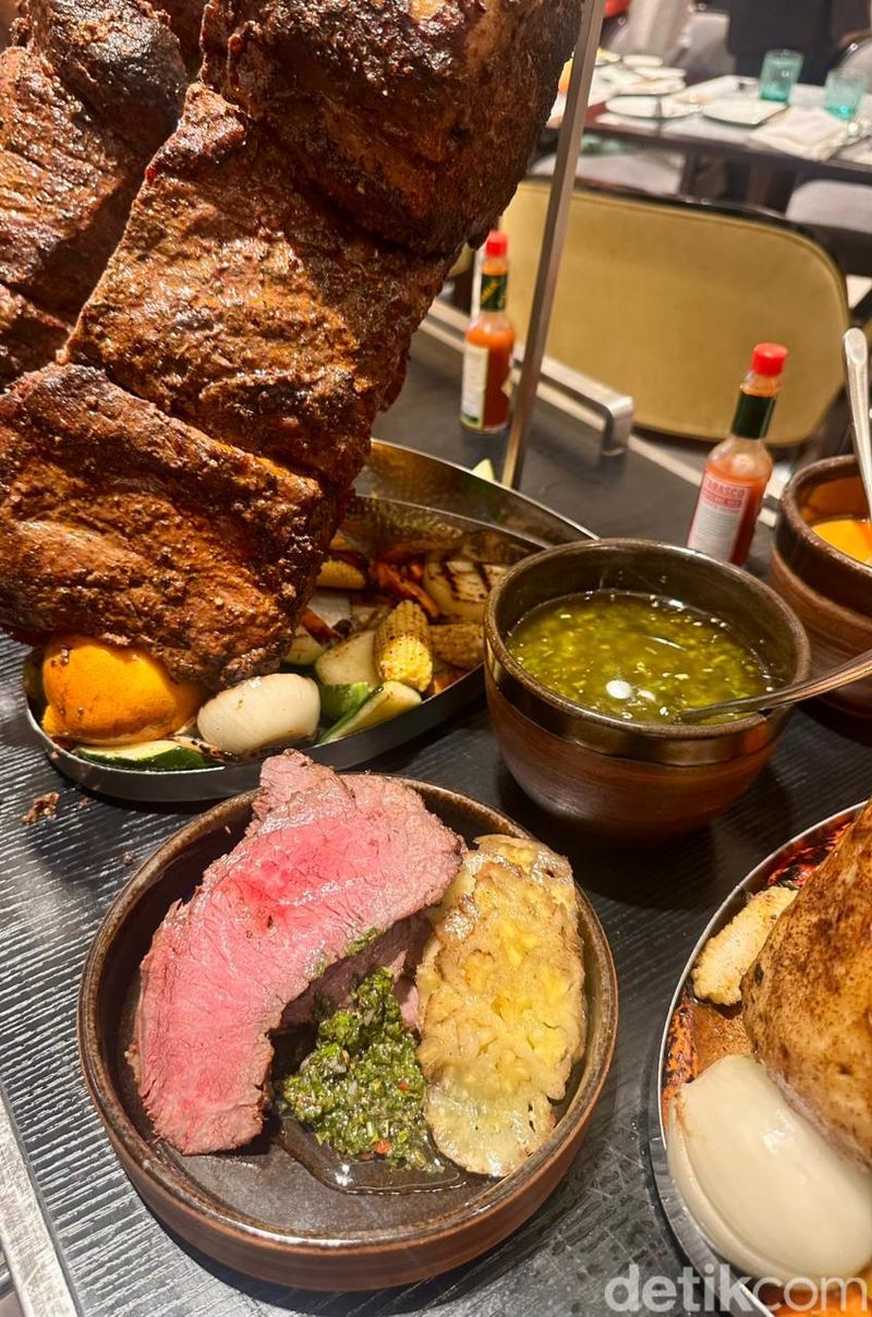 Sunday Brunch InterContinental Jakarta Pondok Indah