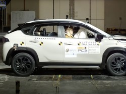 Suzuki Fronx Dites Tabrak, Ini Hasilnya Suzuki Fronx Dites Tabrak, Ini Hasilnya