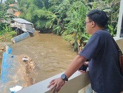 Video: Ketua RW Jelaskan Asal Mula Nama Tanggul Baswedan di Jati Padang