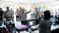 Wakapolri Tinjau Peningkatan Pelayanan SPKT di Denpasar: Polri Harus Hadir