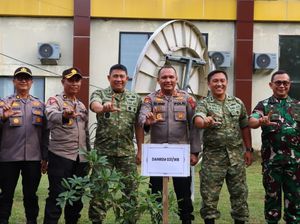 Danrem Wira Bima Tanam Pohon di Polres Siak, Dukung Green Policing