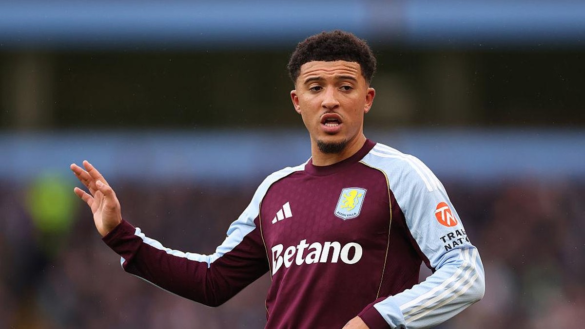 Jadon Sancho salah satu pemain yang berstatus bebas transfer musim panas ini. (Foto: Aston Villa FC via Getty Images/Marc Atkins - AVFC)