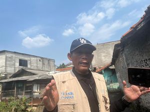 3 Hari Kebanjiran, Warga Jati Padang Mulai Alami Gatal hingga Diare