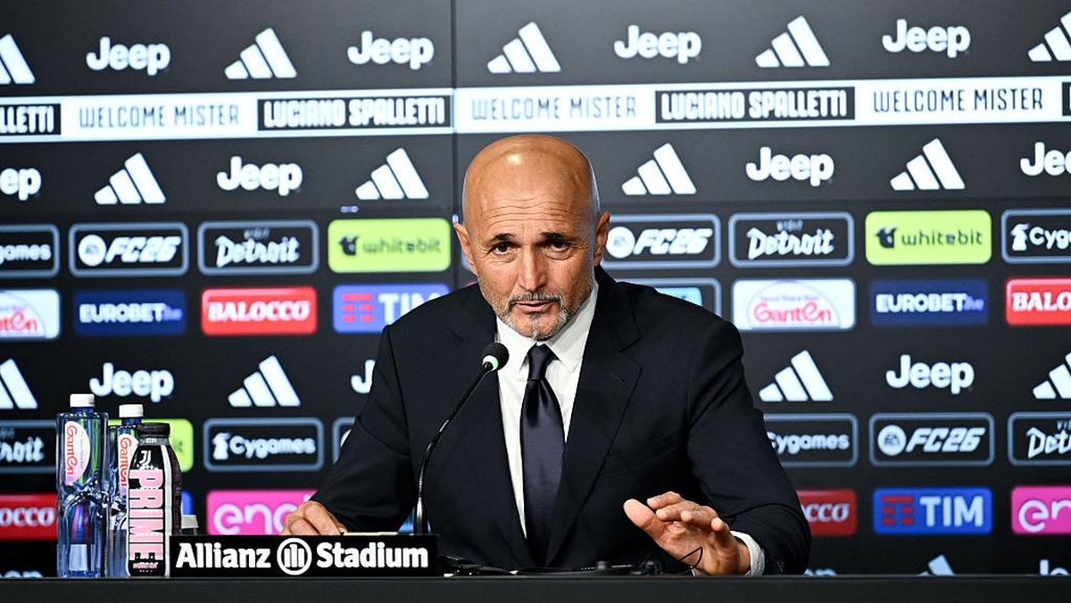 Luciano Spalletti dianggap mengkhianati Napoli dengan melatih Juventus, (Juventus FC via Getty Images/Daniele Badolato - Juventus FC)