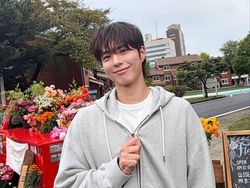 Rebutan Kerja Bareng Park Bo Gum, Sejam Digaji Rp 11 Juta!