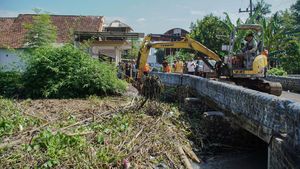 Banjir Rendam 895 Rumah di Rowokangkung, Lumajang, Pemkab Salurkan Bantuan
