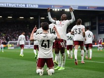 Arsenal Bintang Tujuh