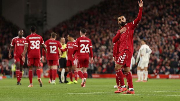 LIVERPOOL, ENGLAND - NOVEMBER 01: (THE SUN OUT, THE SUN ON SUNDAY OUT) Mohamed Salah of Liverpool celebrates scoring his team's first goal during the Premier League match between Liverpool and Aston Villa at Anfield on November 01, 2025 in Liverpool, England. (Photo by Liverpool FC/Liverpool FC via Getty Images)