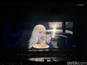 Video Rose BLACKPINK Makan Nasi Goreng Sebelum Tampil Solo Video Rose BLACKPINK Makan Nasi Goreng Sebelum Tampil Solo