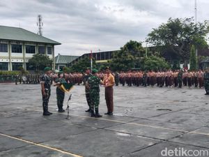 500 Siswa SMK se-Bali Dilatih Kedisiplinan dan Bangun Pagi di Rindam Udayana