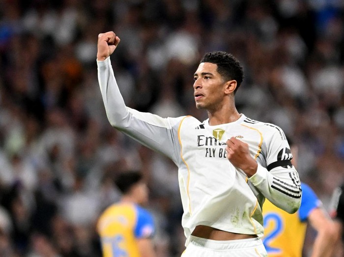 Soccer Football - LaLiga - Real Madrid v Valencia - Santiago Bernabeu, Madrid, Spain - November 1, 2025 Real Madrid's Jude Bellingham celebrates scoring their third goal REUTERS/Juan Barbosa