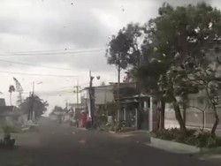 Puting Beliung Terjang Malang, Atap Rumah Warga Berterbangan