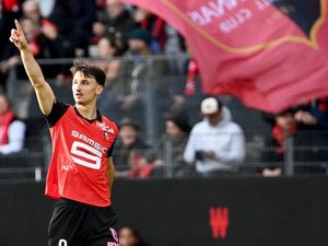 Esteban Lepaul 2023 Masih di Ligue 3, Kini Masuk Timnas Prancis