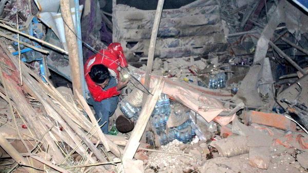 Gempa Dahsyat Guncang Afghanistan, 10 Orang Tewas dan Ratusan Luka-luka