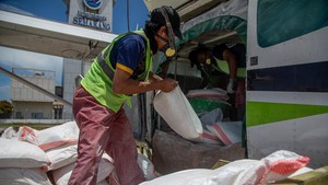 Melihat Operasi Modifikasi Cuaca untuk Kendalikan Curah Hujan