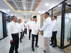 Kemensos dan Kemendiktisaintek Siapkan Beasiswa Lulusan Sekolah Rakyat