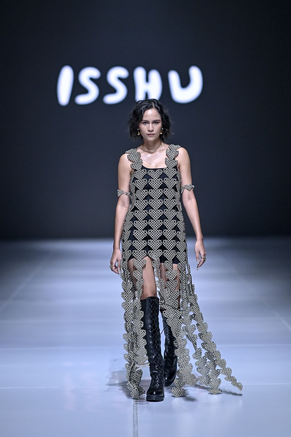 Koleksi ISSHU di JFW 2026