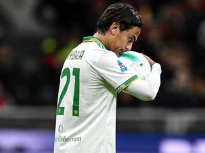 Apesnya Dybala di Laga Milan Vs Roma: Penalti Gagal, Cedera Pula