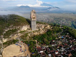 Terpopuler: Megahnya Monumen Reog Ponorogo yang Hampir Beres