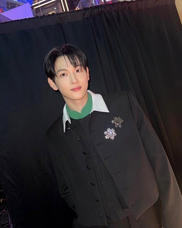 Potret Im Si Wan/Foto: instagram.com/yim_siwang Im Si Wan akan memerankan seorang konglomerat generasi ketiga dalam drama 'Why Don't You Know She is A Girl'. Pera barunya mendapatkan dugaan pelaku utama kasus pembunuhan.