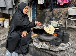 Potret Perempuan Palestina Bertahan Hidup di Kamp Gaza di Tengah Gencatan Senjata