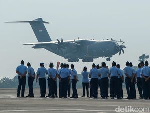 Video: Momen Pendaratan Perdana Pesawat Airbus A400M di Indonesia