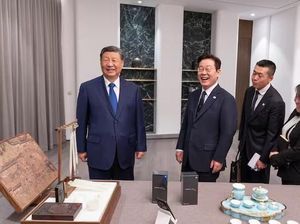 Xi Jinping Kasih Presiden Korea Selatan HP Xiaomi