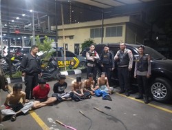 Tim Jaga Jakarta Polres Jakpus Amankan 6 ABG Hendak Tawuran, Celurit Disita