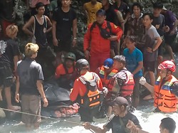 Video: Pelajar di Lombok Ditemukan Tewas Usai Terseret Air Bah