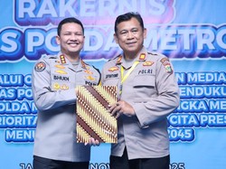 Bidhumas Polda Metro Gelar Rakernis 2025, Apresiasi Personel Berprestasi