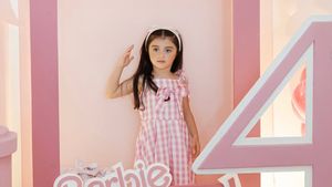 7 Foto Ultah ke-4 Guzelim Anak Margin-Ali Syakieb, Bertema Barbie Serba Pink