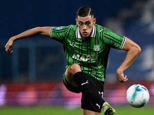 Sassuolo Keok, Jay Idzes Dapat Rating Buruk