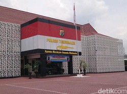 Tersangka Penganiayaan Guru SMPN 1 Trenggalek Ternyata Suami Anggota DPRD