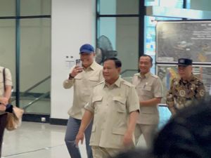Prabowo Minta KAI Jaga Keselamatan-Bangun Lintasan: Jangan Ada Kecelakaan Lagi
