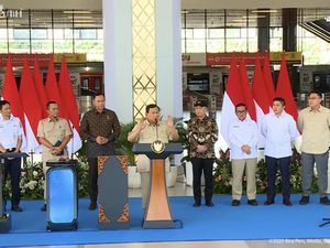 Prabowo Minta Secepatnya Tambah 30 Rangkaian KRL, Deadline 1 Tahun