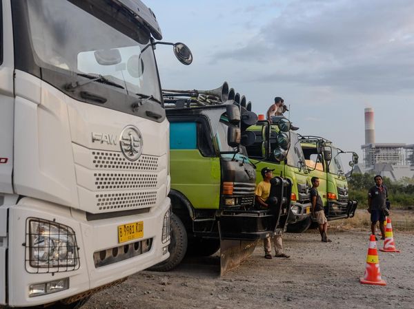 Sistem Penundaan Truk Diterapkan untuk Kurangi Kepadatan Tol Cilegon Timur