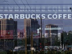 Starbucks Dikabarkan PHK Lagi, Kali Ini Divisi Teknologi!