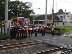 Penjaga Palang Saat Laka Maut KA Bangunkarta Vs Mobil-Motor Dinonaktifkan