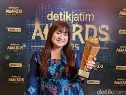 Aksi Nyata Herlina Harsono Njoto Diganjar Penghargaan detikJatim Awards