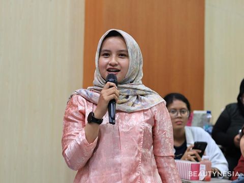 Antusiasme mahasiswa di “KAO Presents TGC Jakarta” 2025 Campus Roadshow di ITS Surabaya.