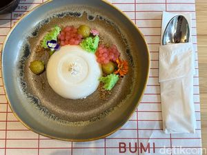 Bubur Sumsum Jadi Panna Cotta? Cicip Dessert Unik Kafe di Bandung