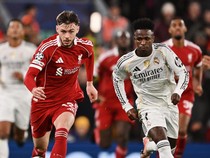 Vinicius Mati Kutu di Hadapan Conor Bradley