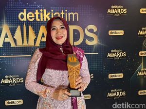 detikJatim Awards Apresiasi Dedikasi Ning Lia di Bidang Sosial
