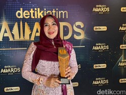 detikJatim Awards Apresiasi Dedikasi Ning Lia di Bidang Sosial