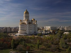 Rumania Resmikan Gereja Ortodoks Terbesar Dunia, Langsung Diserbu Masyarakat