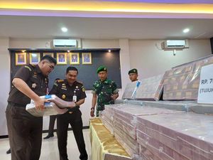 Kejari Tanjung Perak Sita Rp70 Miliar Terkait Dugaan Korupsi di Pelabuhan